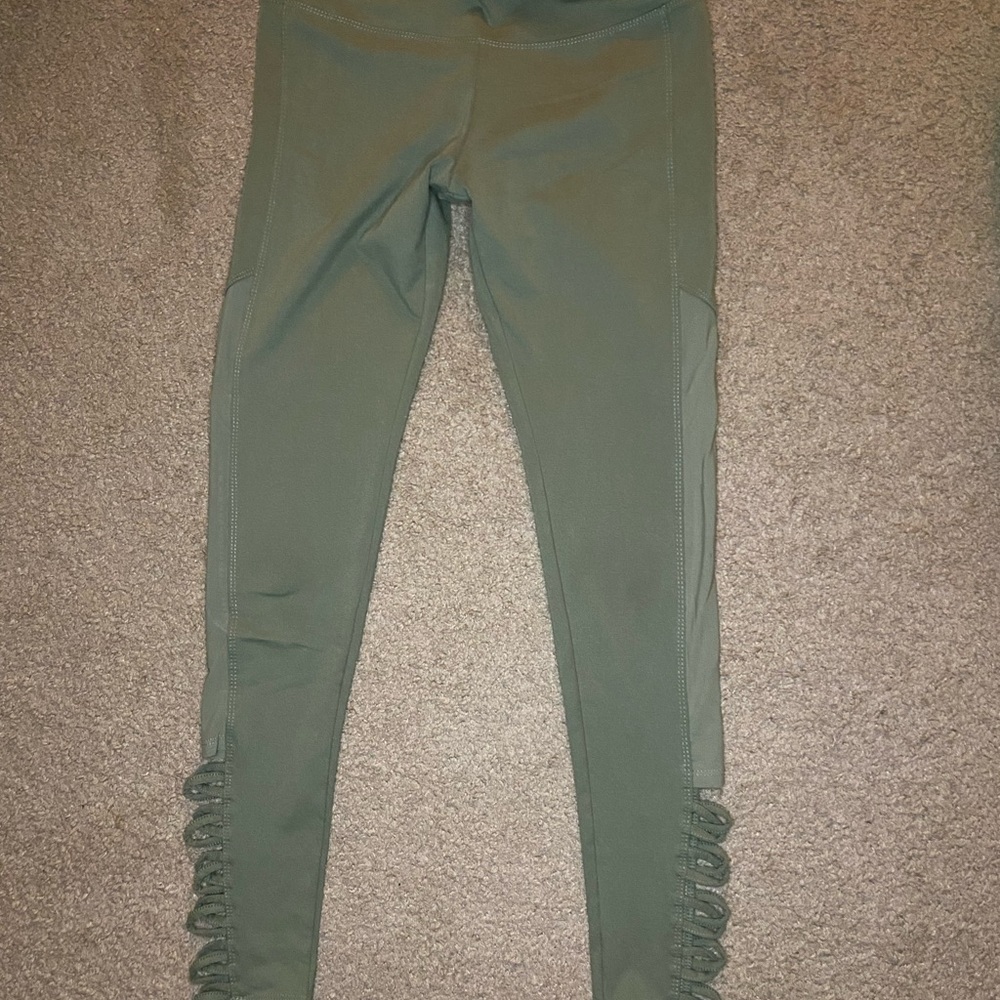 Yoga leggings crop style